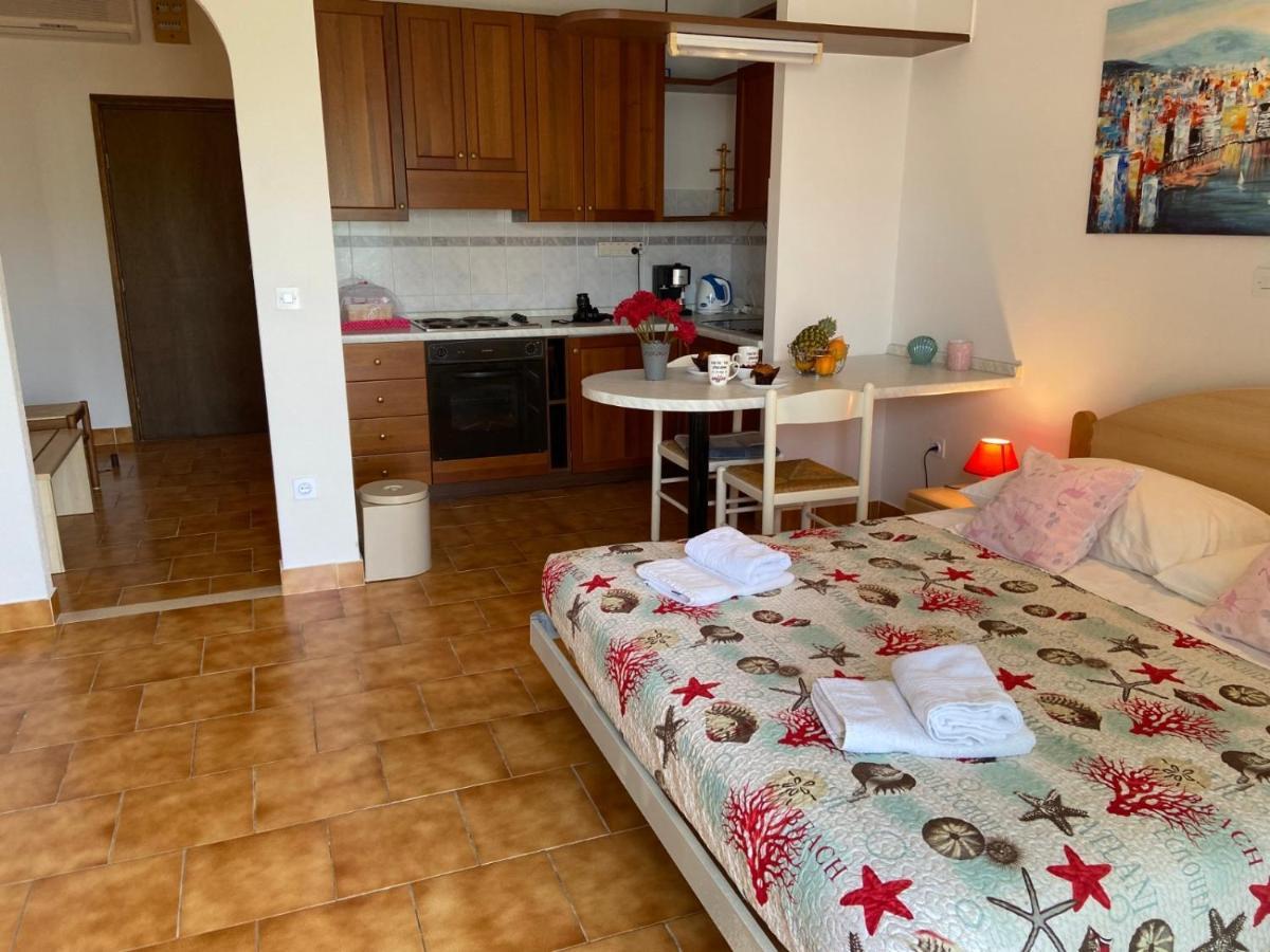 Apartments Tri Zala Zrnovo Eksteriør bilde