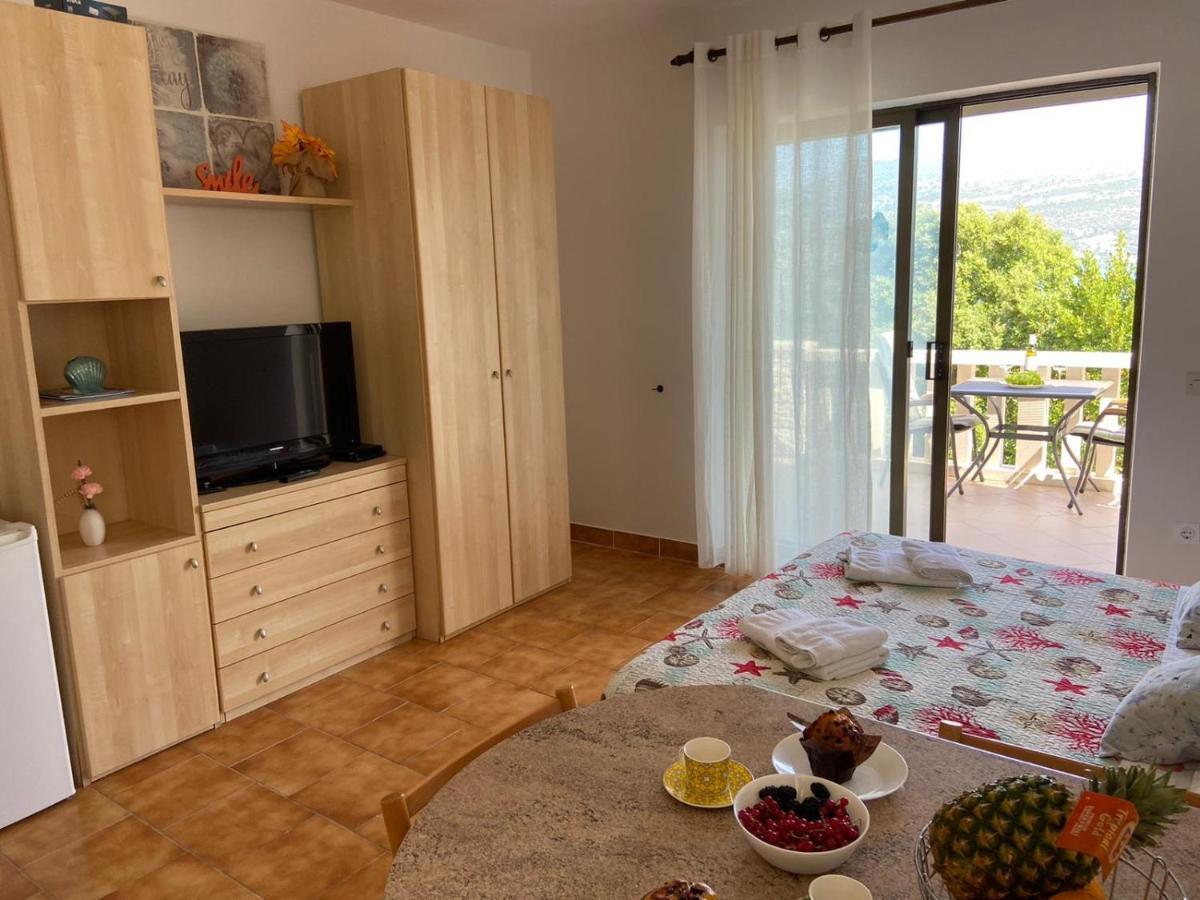 Apartments Tri Zala Zrnovo Eksteriør bilde