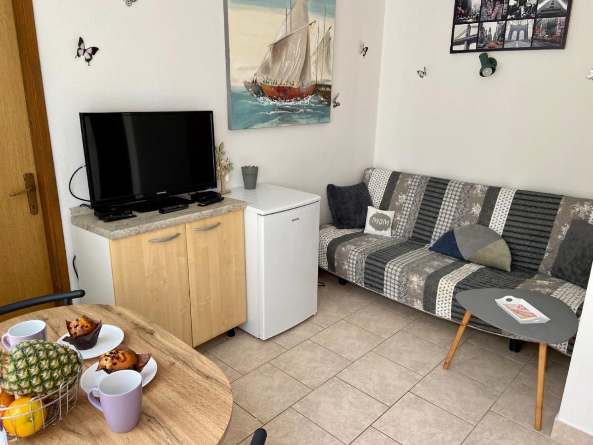 Apartments Tri Zala Zrnovo Eksteriør bilde
