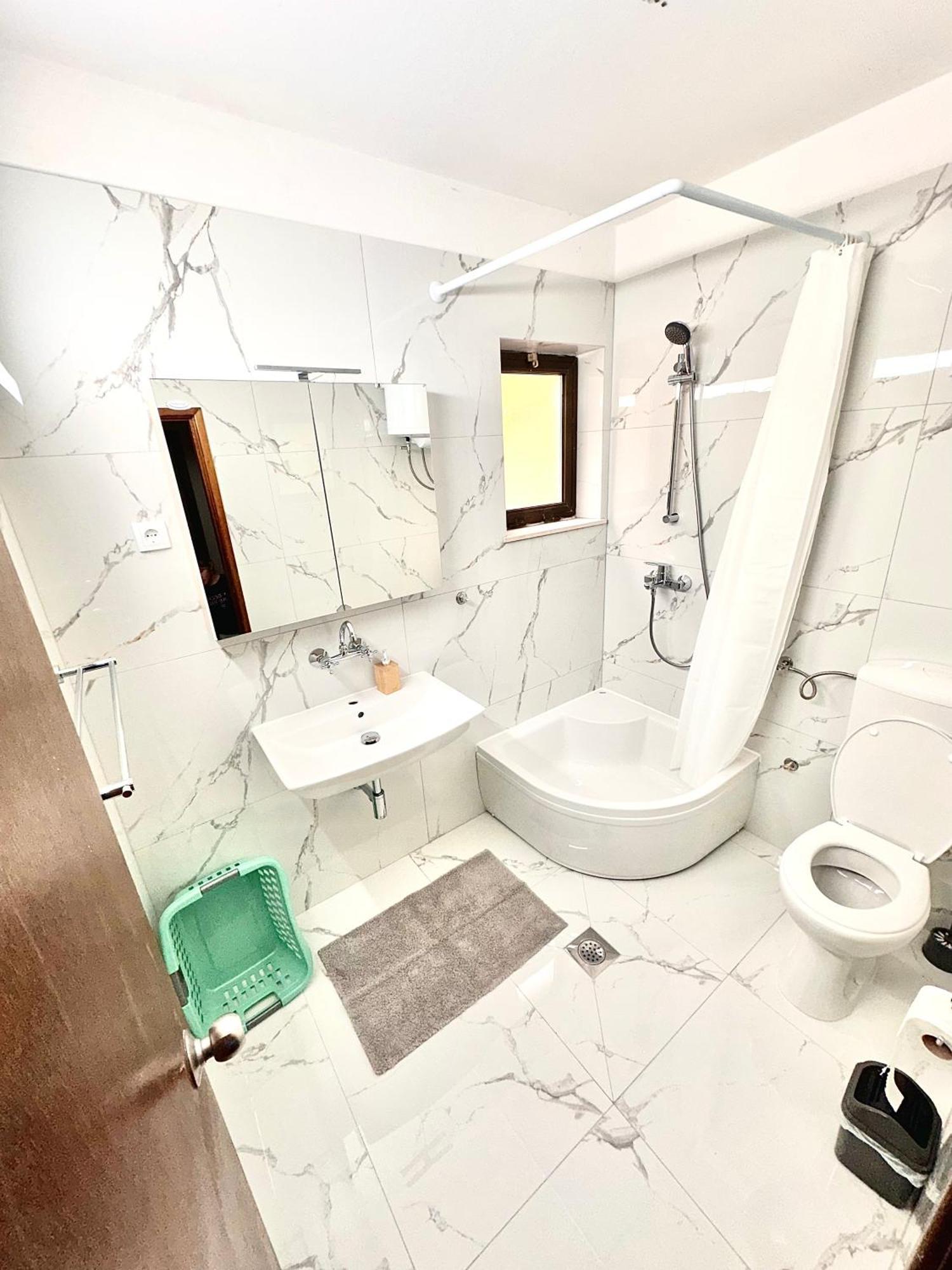 Apartments Tri Zala Zrnovo Eksteriør bilde