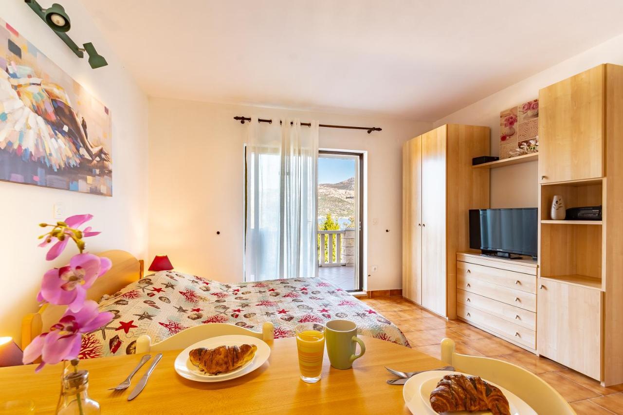 Apartments Tri Zala Zrnovo Eksteriør bilde